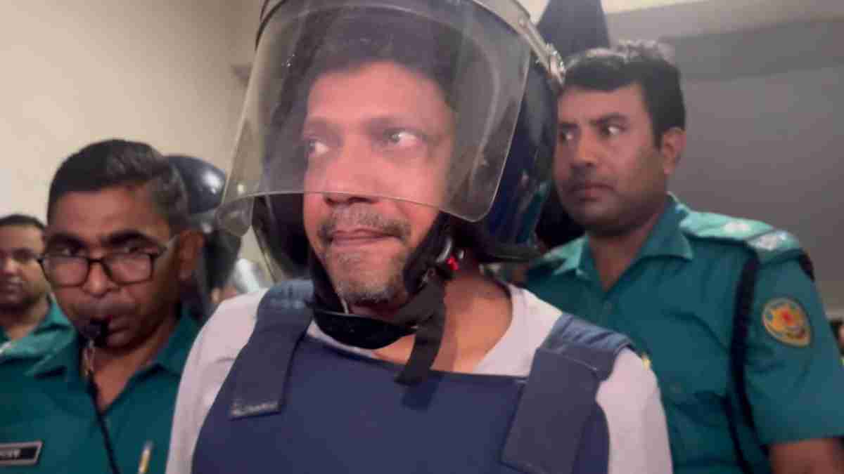 আদালতে পলকের কান্না, যা জানালেন আইনজীবী