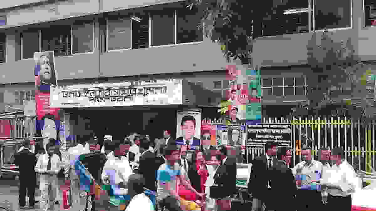 খুলনা জেলা আইনজীবী সমিতির ২৪ কোটি ৭৩ লাখ টাকা আত্মসাৎ