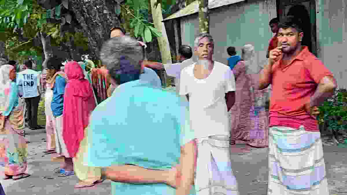 যাচ্ছিলেন বিয়ের দিন ঠিক করতে, পথে দু’জনকে পিটিয়ে হত্যা
