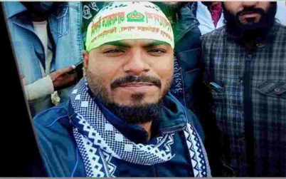 প্রবাসীর স্ত্রীর সঙ্গে আপত্তিকর অবস্থায় ধরা পড়েছেন জামায়াত নেতা
