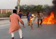 বিক্ষোভকালে টায়ারে আগুন জ্বালাতে গিয়ে দগ্ধ হলেন সাবেক ছাত্রদল নেতা