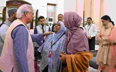 ওসমান হাদির পরিবারের সঙ্গে প্রধান উপদেষ্টার সাক্ষাৎ, উন্নত চিকিৎসা নিশ্চিতের আশ্বাস