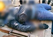 খুলনা–মংলা সড়কে বাসের সঙ্গে মুখোমুখি সংঘর্ষে এক যুবক নিহত হয়েছেন।