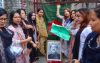 বঙ্গবন্ধুর ছবি রেখে আওয়ামী লীগের ধানমণ্ডি অফিস ফটকে স্লোগান