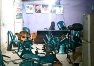 ভিজিএফ চালের কার্ড ভাগাভাগি নিয়ে বিএনপির দু’গ্রুপে সংঘর্ষ, অফিস ভাঙচুর