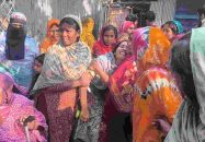 বাড়ির উঠানে দাদির, সরিষাক্ষেতে মিলল নাতনির বিবস্ত্র মরদেহ