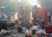 ট্রাক-ইজিবাইকের মুখোমুখি সংঘর্ষে নিহত তিন, আহত ৪