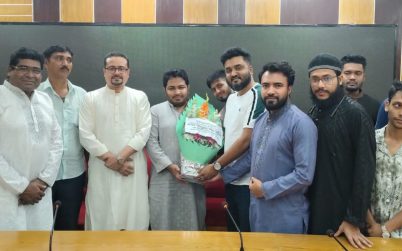 খুলনায় আগমন উপলক্ষে মাননীয় এমপি আব্দুল্লাহ আল আমিনকে শুভেচ্ছা জানাল এনসিপি