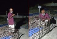 মুন্সিগঞ্জে লাশ চুরির ভয়ে রাত জেগে সন্তানের কবর পাহারায় বাবা!