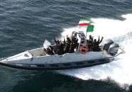 জাহাজে গুলি চালিয়ে ইরান জানান দিল—হরমুজ তাদের নিয়ন্ত্রণে