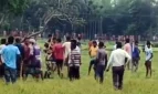 বাংলাদেশি গরু ধরে নিয়ে যাওয়ার সময় বিএসএফকে প্রতিহত করল এলাকাবাসী
