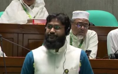 একবেলা না খেয়ে হলেও প্রতিরক্ষা বাজেট বাড়াতে হবে: এনসিপির এমপি