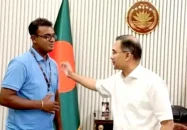 কনটেন্ট ক্রিয়েটরদের আয়ের ওপর কোনো কর আরোপ করা হবে না