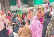 বজ্রপাতে স্মার্টফোনে আগুন, দগ্ধ হয়ে বাবা-মেয়ের মৃত্যু