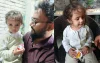 রেস্টুরেন্টে বাচ্চা রেখে চলে গেল বিদেশি পরিবার