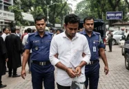 অন্যের হয়ে পরীক্ষা দিতে গিয়ে ছয় মাসের জেল, চাকরিতেও বরখাস্ত