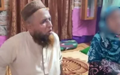 তাবিজের কথা বলে ধর্ষণচেষ্টার অভিযোগে জামায়াত নেতা গ্রেপ্তার