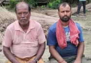 বাংলাদেশিকে ধরে নিয়ে গেল বিএসএফ, দুই ভারতীয়কে ধরে আনলেন এলাকাবাসী