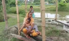 ঘর ভাড়া পরিশোধে ৫০০ টাকায় মাথার চুল বিক্রি, ২ সন্তান নিয়ে রেললাইনে রেহানা