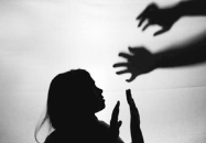 ফার্মেসিতে ডেকে নিয়ে তৃতীয় শ্রেণির ছাত্রীকে ধর্ষণ, জামায়াতকর্মী আটক