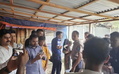 সন্তানদের সামনে ধর্ষণের অভিযোগ, ২ ছেলেকে নিয়ে গাড়ির নিচে মায়ের ঝাঁপ